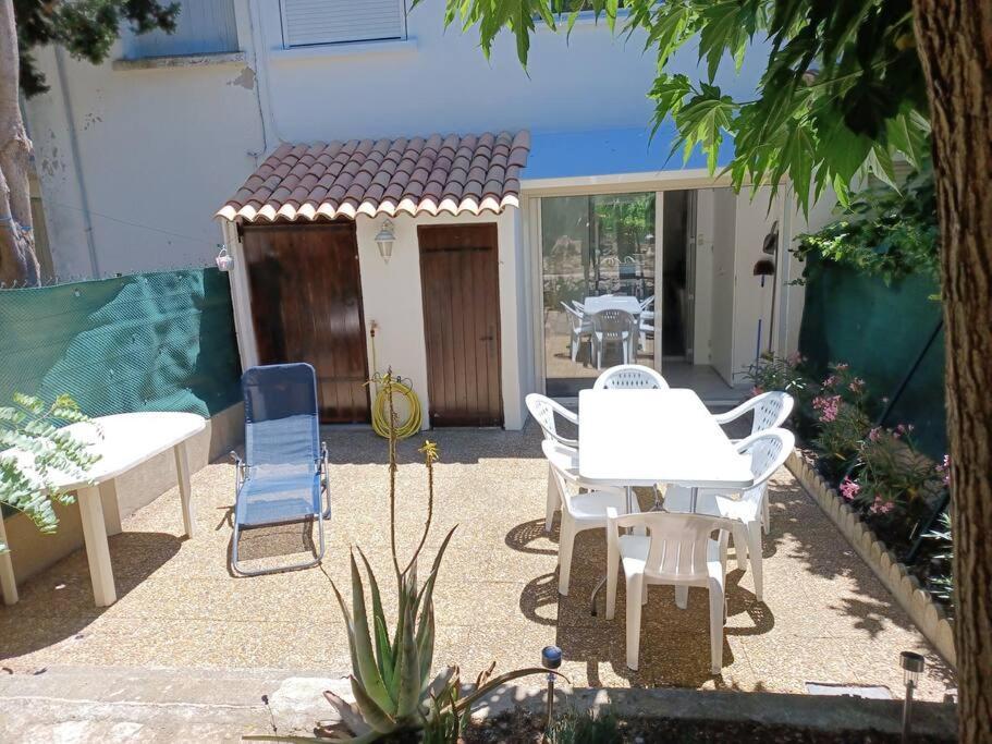 Entre Mer Et Garrigue Saint-Pierre-la-Mer  Exterior foto